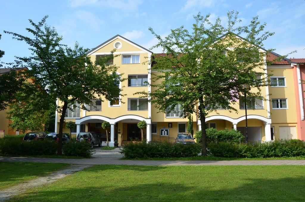 باد فسينغ Aparthotel Christine المظهر الخارجي الصورة